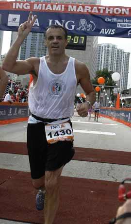 Dean Goldschmidt ran the ING Miami Marathon in less than four hours.