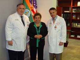 Camillo Ricordi, M.D., scientific director and chief academic officer of the Diabetes Research Institute, received congratulations from President Shalala and Dean Goldschmidt after being appointed Distinguished Professor of Medicine at the University of Miami.